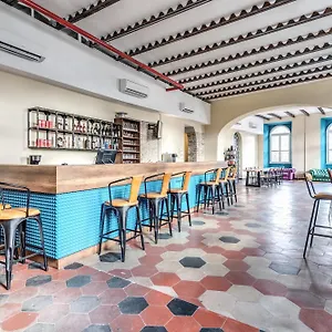 Hostel Borgo Ripa Urban Travel, Rome