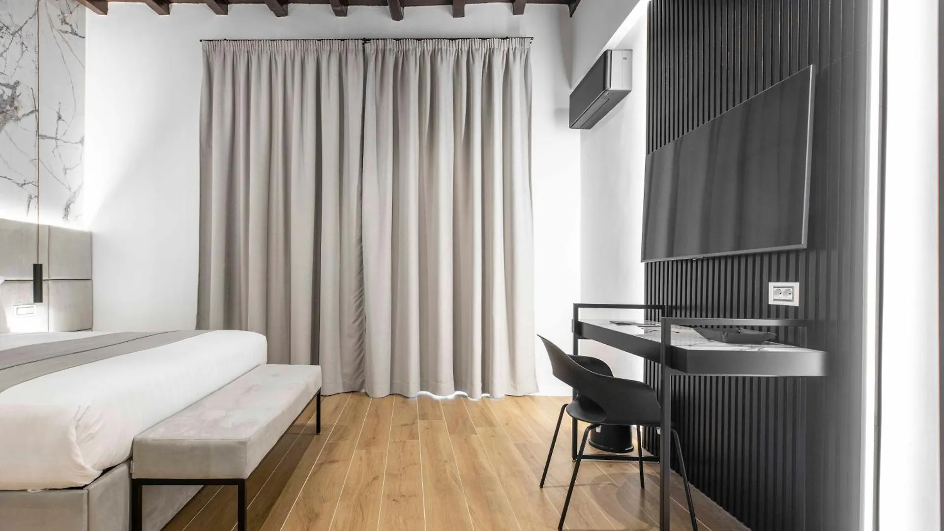 Home At Rome Luxury Navona 2 0*,  Italy